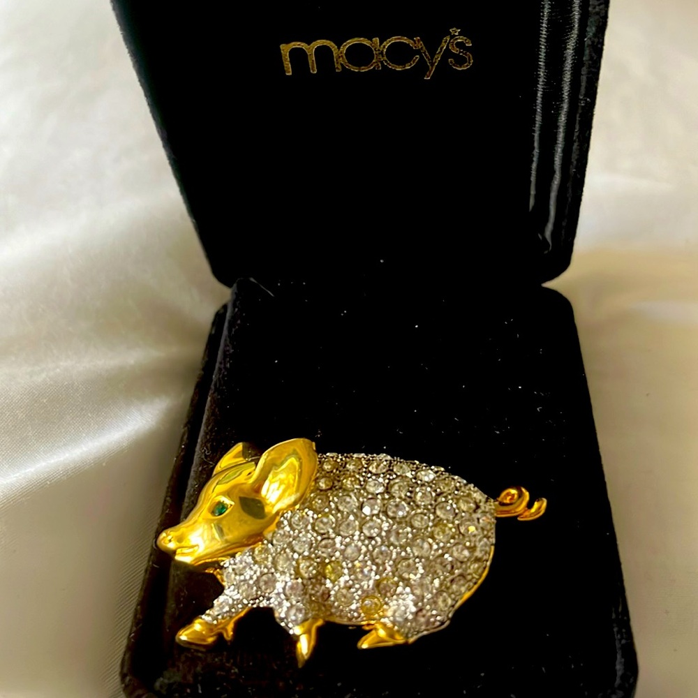 Gold Bling Pig Brooch